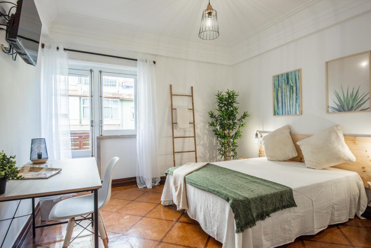Santos Mattos Guesthouse & Apartments By Lisbon With Sintra Amadora Buitenkant foto
